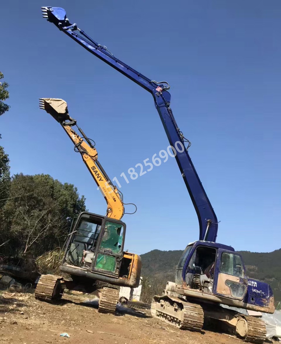 浙江现代135加长臂.jpg